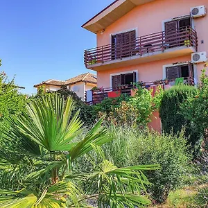 Marinici - With Private Parking , Rijeka Croatia
