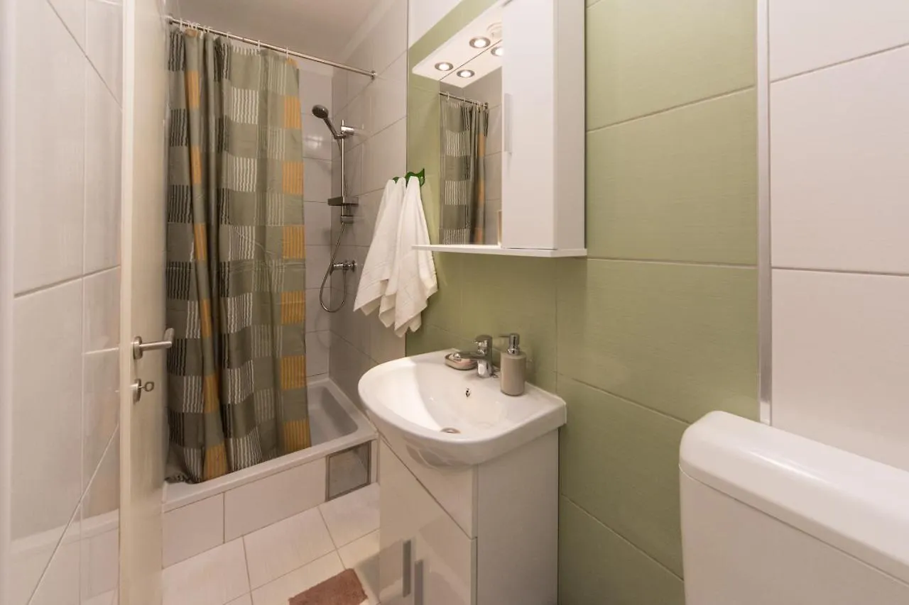 Piccola Pineta Apartment Pula Croatia