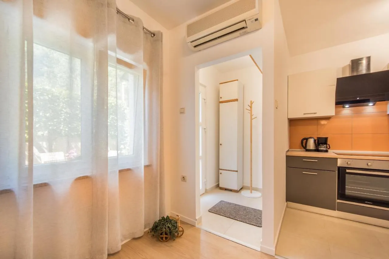 Piccola Pineta Apartment Pula Croatia